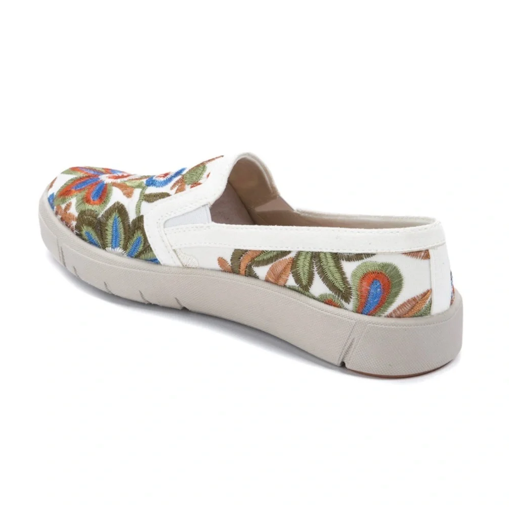 BareTraps Beech Floral Embroidered Slip On Sneaker